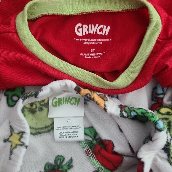 Dr. Seuss “Merry Grinchmas” Toddler 2-Piece Pajama Set Red Size 3T/2T - Picture 6 of 9
